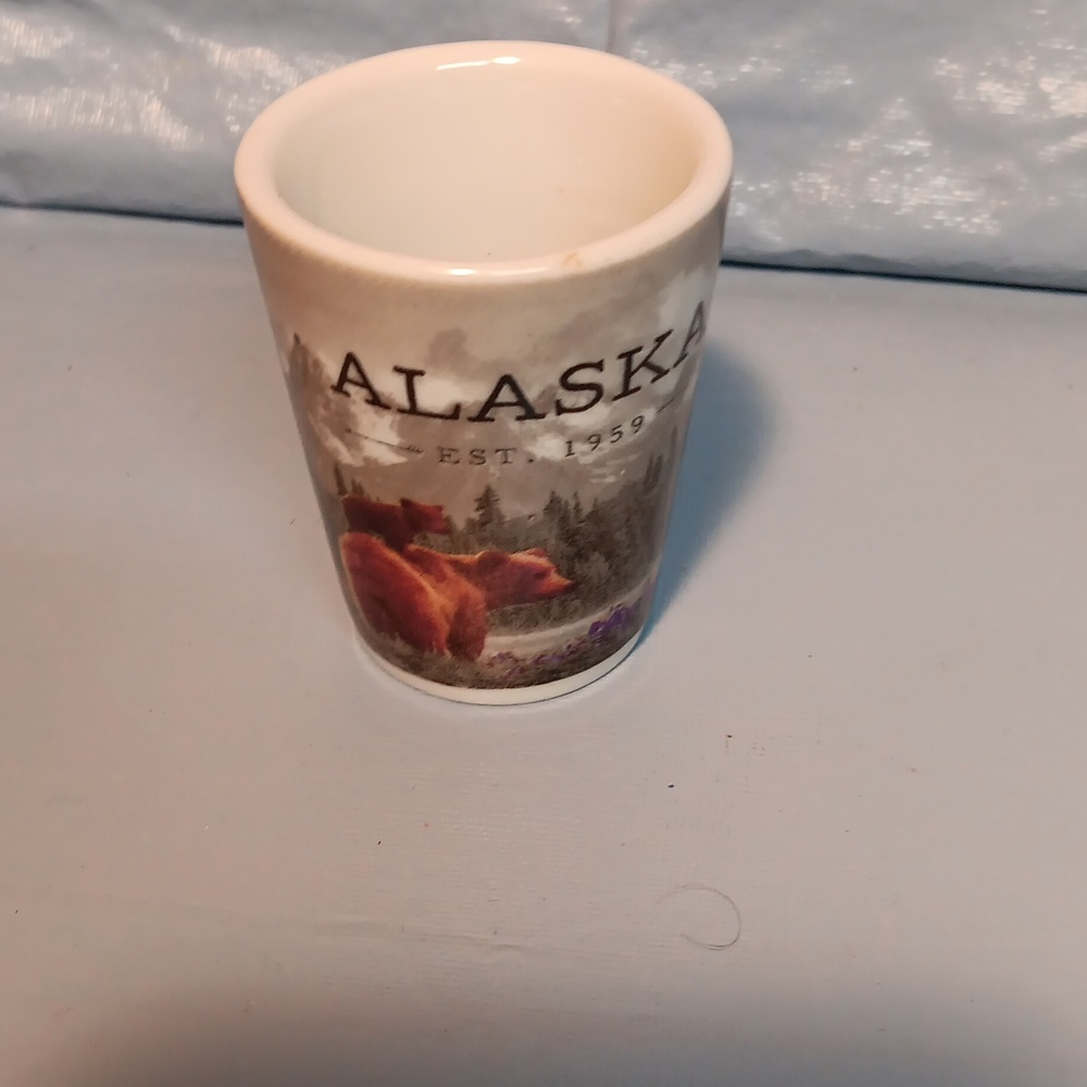 Alaska Souvenir Milk Glass  Shot Glass Est 1959 Grizzly Bear & Cub Forest